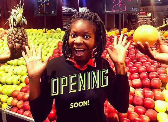 FLMarket_Zambia's tweet photo. Ndola are you ready to EAT FRESH?! WE COMIN' to Rekays Mall!! And just in time for month-end ;) WATCH THIS SPACE! #foodloversmarketzambia #eatfresh #rekaysmall #copperbeltwecomin #wekeepitfresh #heartofgoodfood #ndola https://t.co/kLd5513kRw https://t.co/icfZ0L6hyq