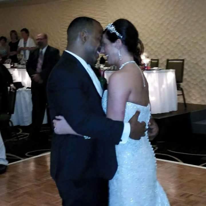 Sjacksonbey1806's tweet photo. Happy Anniversary to my amazing husband. We may not be perfect but were perfect for each other. I love you babe and can't wait to see what our future holds. 3 years down, forever to go... 💗👪👰💒💍💐 https://t.co/ueh5lrsnhc