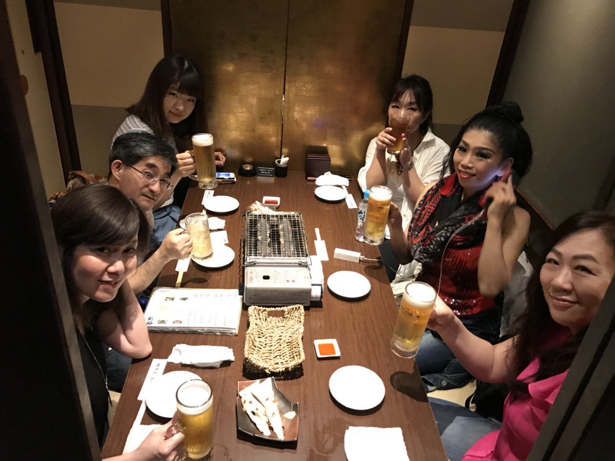 佐渡島へ渡れ上野店 またまたいただきました ご来店ありがとうございます この時間でもまだまだ賑わってますね どんどん飲んでください 佐渡島へ渡れ 上野居酒屋 個室居酒屋 海鮮居酒屋 牡蠣 食べ放題 いいね返し いいねしてくれたら