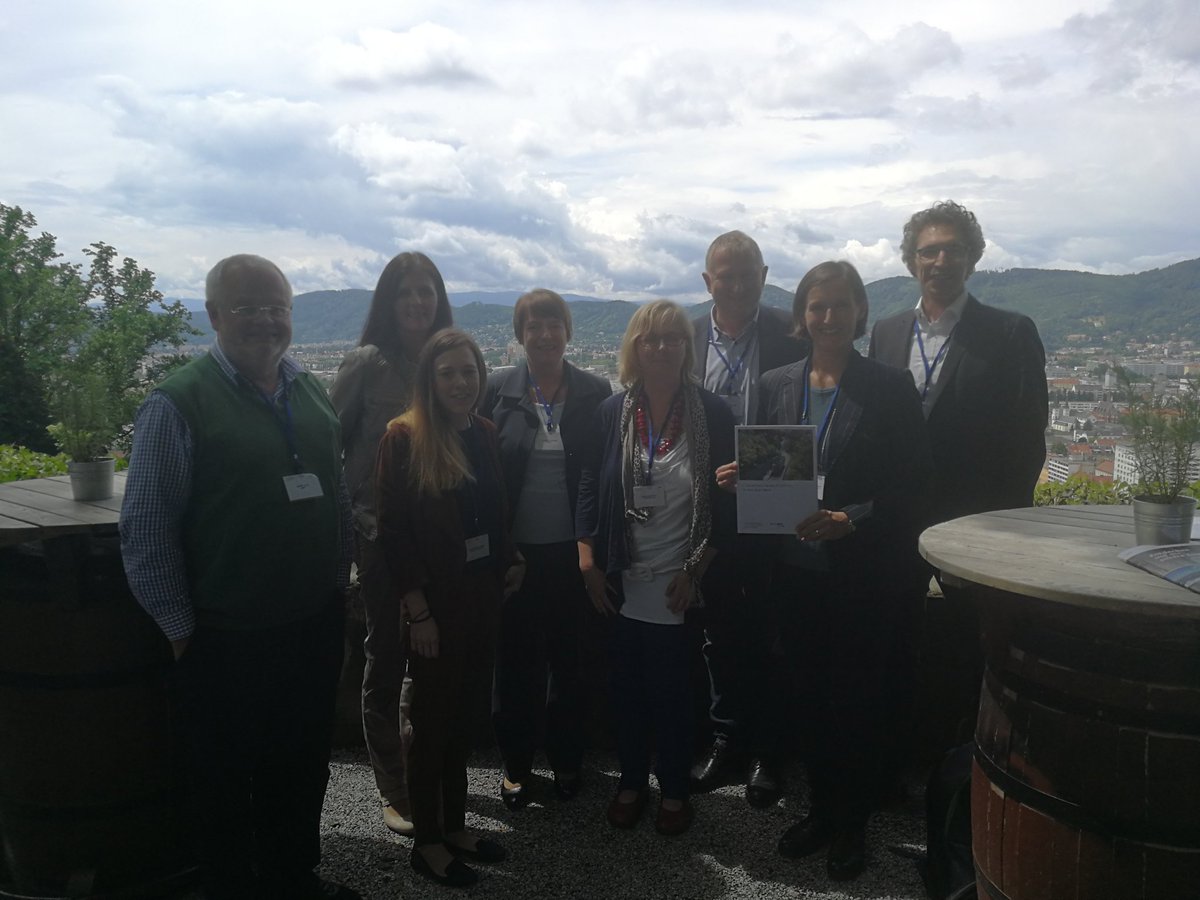 FriedwagnerA's tweet photo. All Austrian #DanubePearls participated in the 5th national tourism mobility day in Graz! Supported by Alpine Pearl @Werfenweng1! @klimaaktiv @TransdanubeP #donauregion @Umwelt_AT https://t.co/UC8ACFmMbi