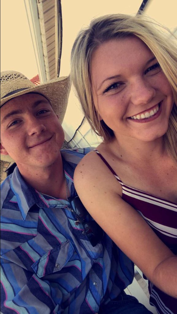 God sure has blessed me.
Thank you for everything😊😍