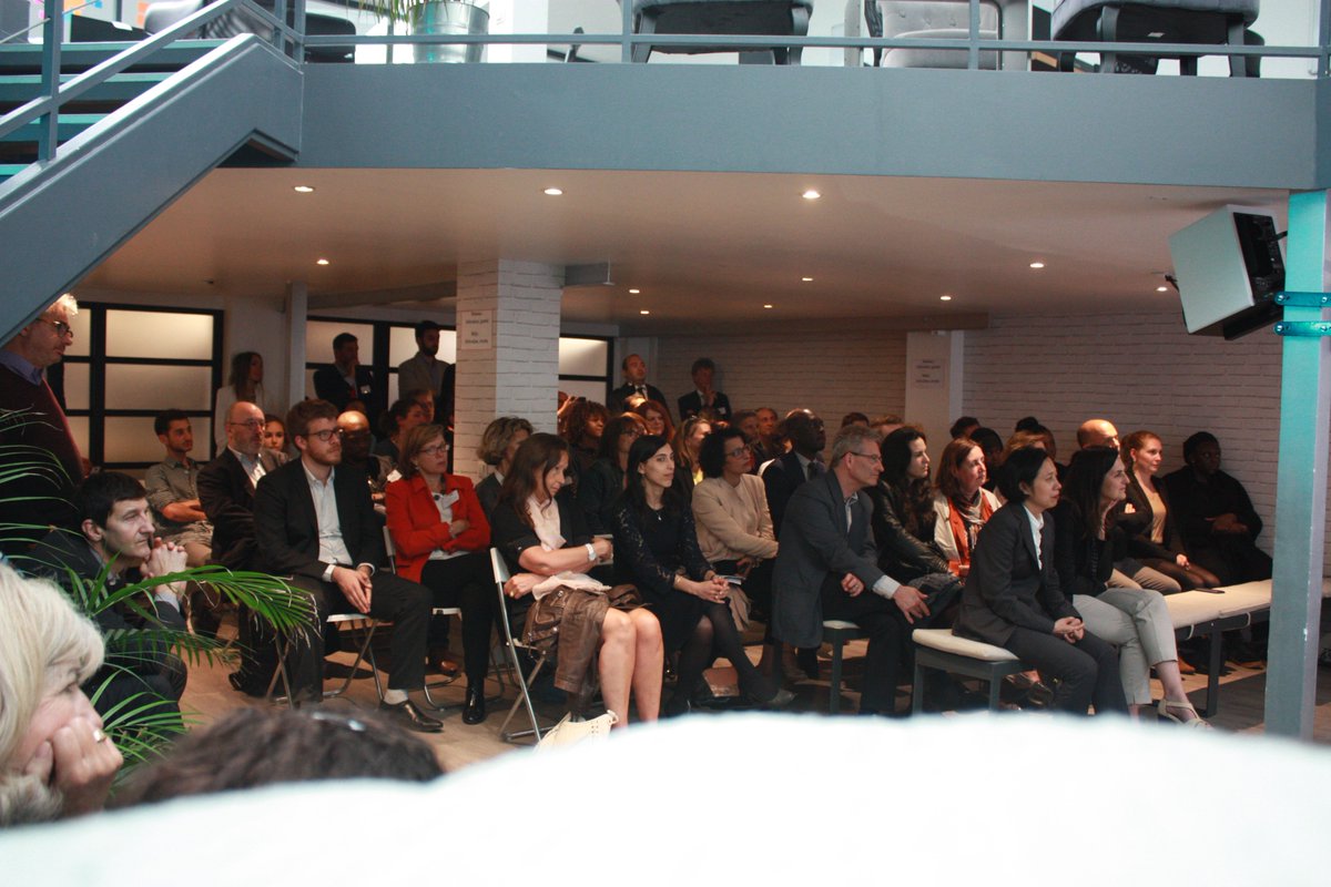 Time2Start_T2S's tweet photo. Quelle soirée de clôture de la promotion Time2Start 2017/2018!
Merci à LinkValue pour l’accueil au sein de leur superbe espace et à nos partenaires @FondationKPMGFr @LaFabriqueAviva @catchon @linkvalue @OpenersParis Soutenez notre campagne de crowdfunding https://t.co/prkgVrC1JX https://t.co/wwwL2gFU2f