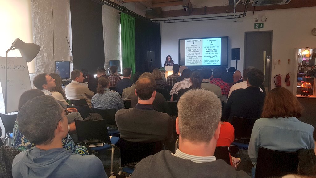 BristolVRLab's tweet photo. #MedTech talks are a hit! We're going to be doing many more events on this subject going forwards so keep an eye out! https://t.co/d26KP6Cugz