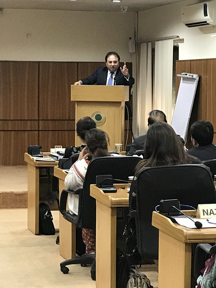 BarristerMShah's tweet photo. Delivering #Lecture on intricacies of #Judicial interaction with #Executive to #Bureaucrats attending #SeniorManagementCourse at #NationalInstituteofManagement https://t.co/G2G0enXG3b