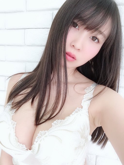 ちなみに5/19(土)のキコーナ京都向日店様は13:00〜でキコーナ市岡店様は16:00〜です☺️ぜひ♡ https://t.co/Kr51zuGisd