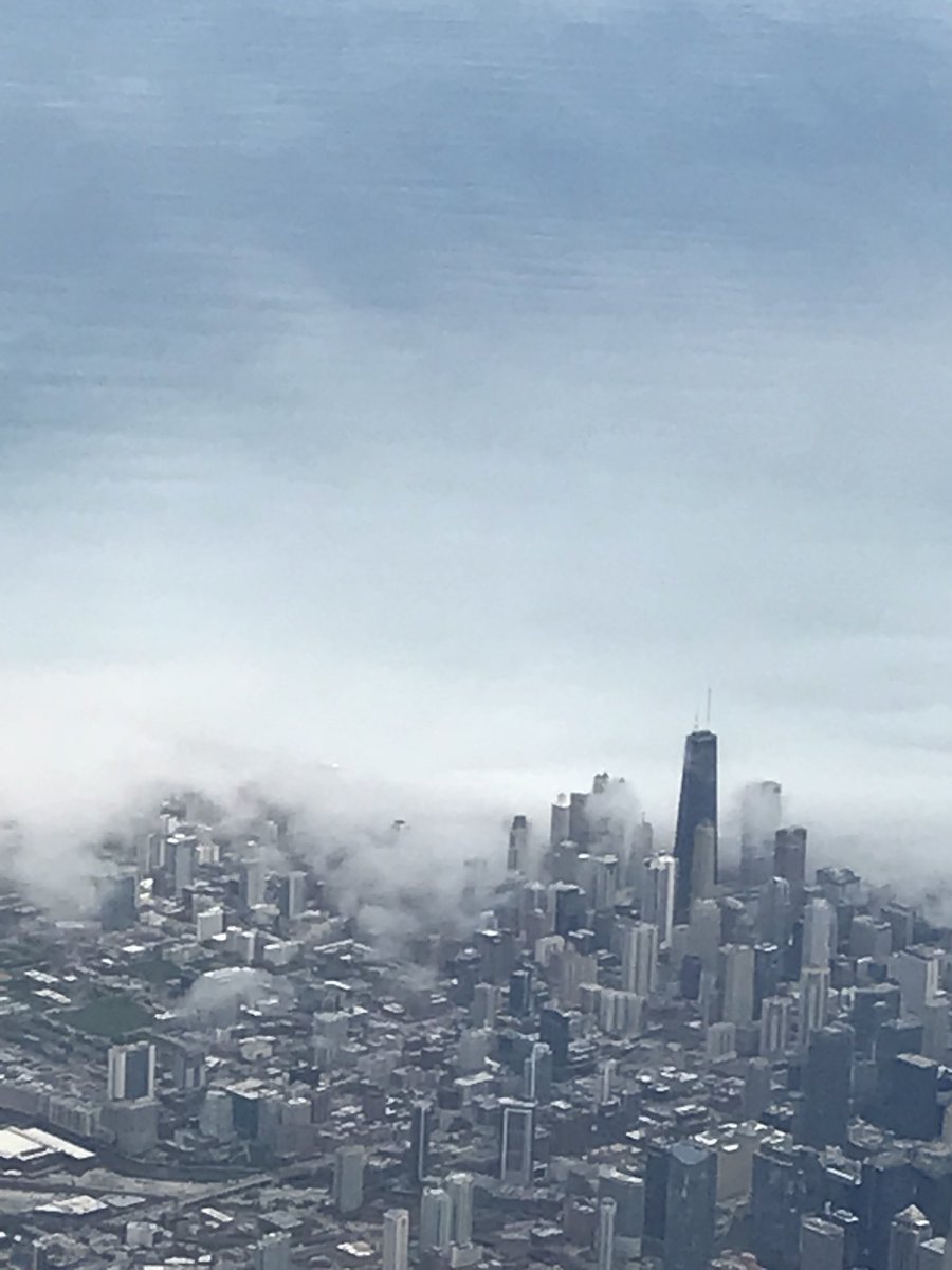 SteveIllinois's tweet photo. Downtown Chicago on my way into O’Hare yesterday. @CherylScottWX https://t.co/JHdI2AYmzg