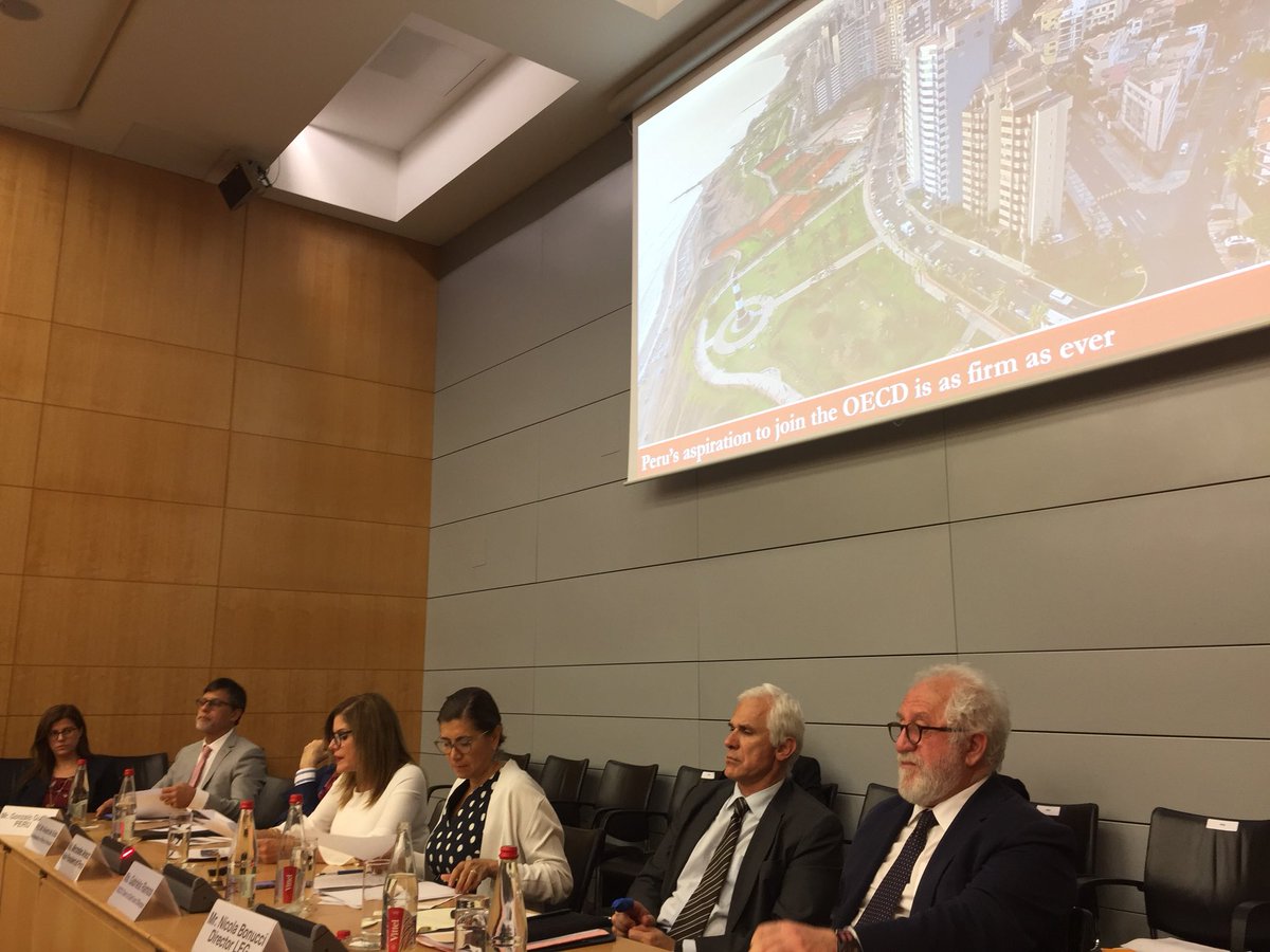 <a href="/MecheAF/">Mercedes Aráoz</a> “la aspiración de Perú de pertenecer a la OCDE es más firme que nunca” <a href="/OECDglobal/">OECDglobal</a>
