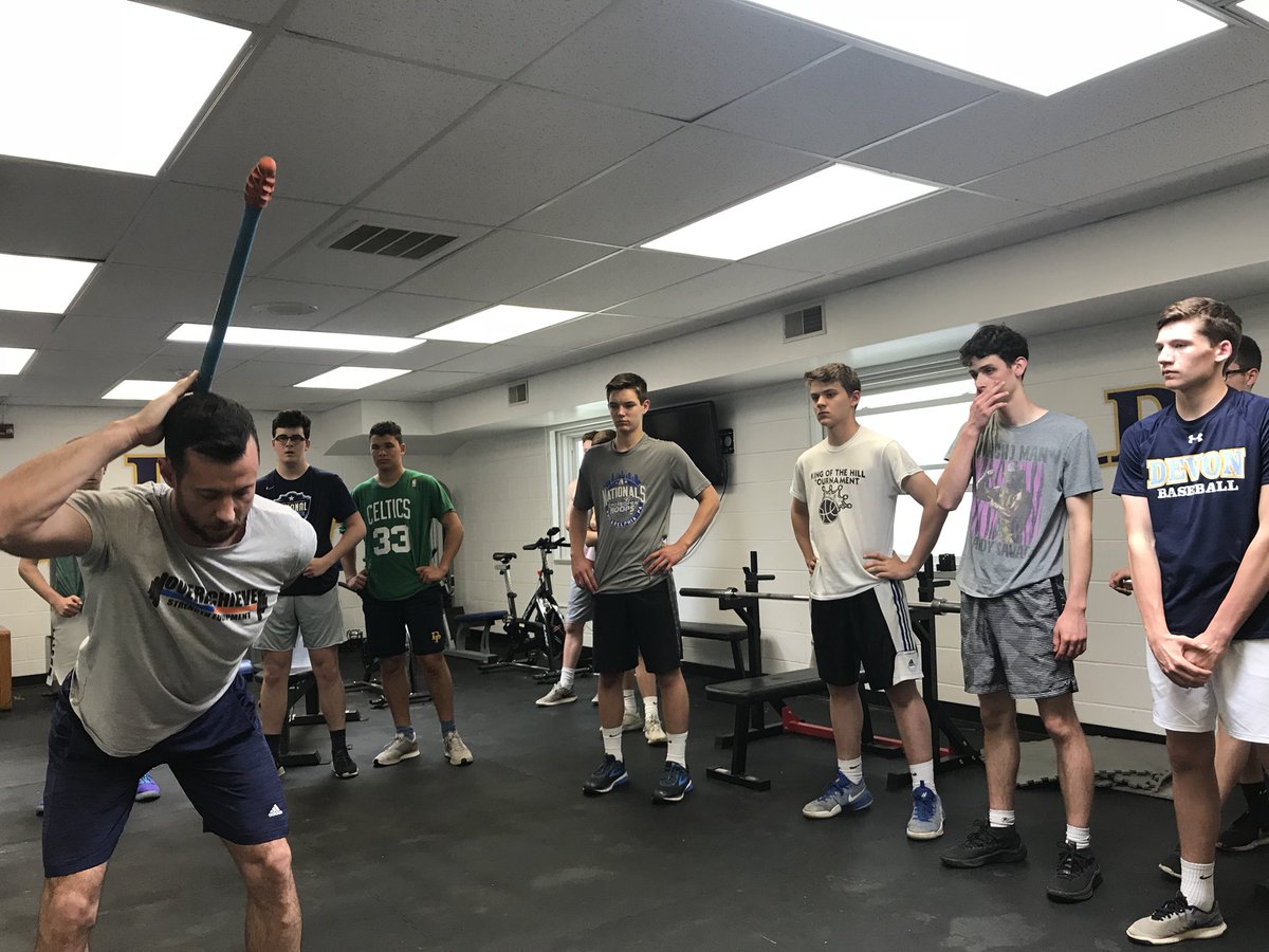 DevonPrepBBall's tweet photo. Some of our players in the weight room getting top level training from @OverAchieveSS #AlwaysBeWorking #Together #RollTide https://t.co/97kbXRNtQx