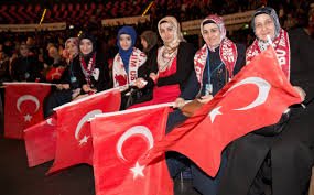 Districts in Berlin with Turkish flags...BERLIN, A DIVIDED CITY..
Islamic Turks came to Berlin as migrants, Berlin is forever divided and is in great danger!
Large neighborhoods have fallen into the hands of barbarians.