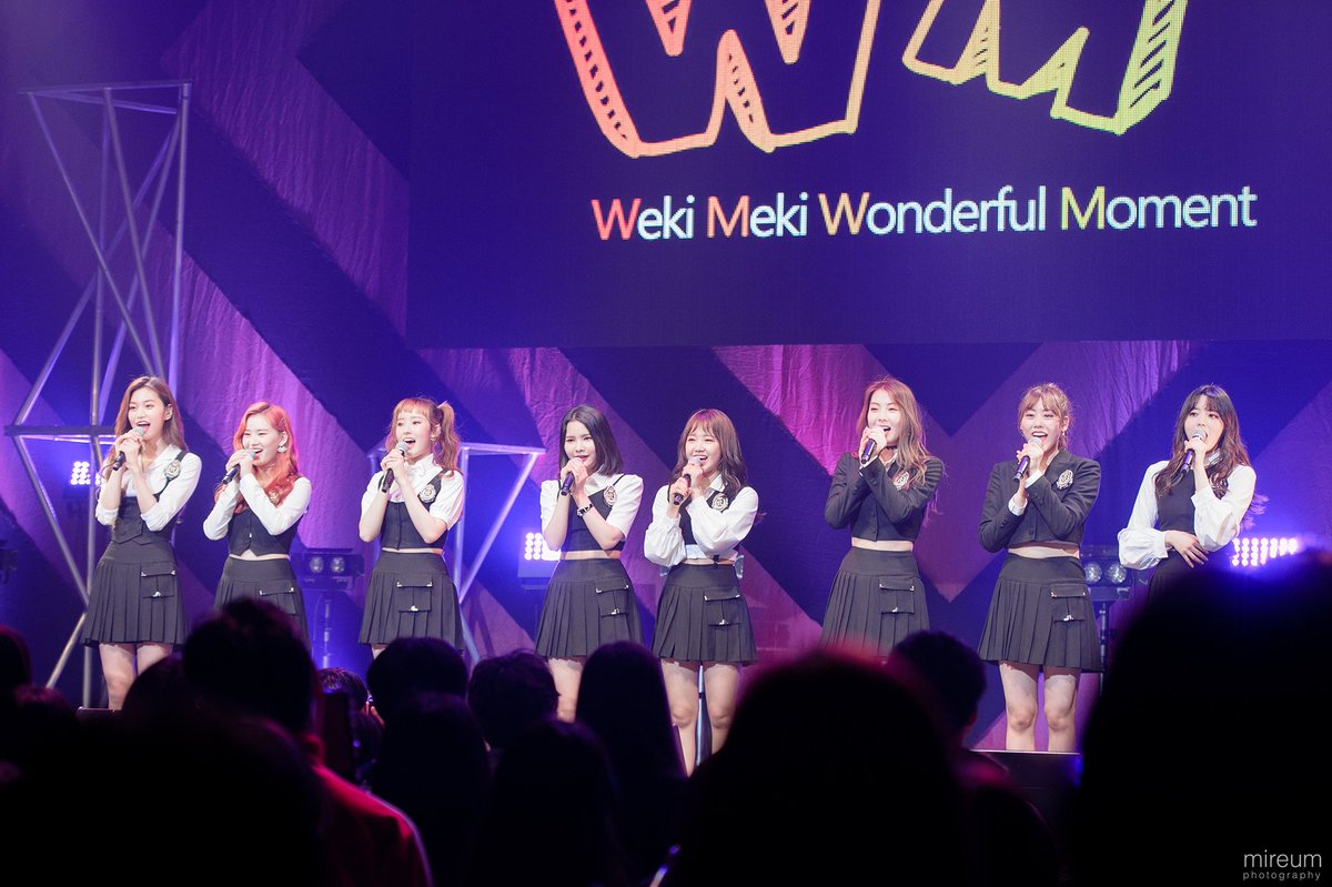 mireum_0's tweet photo. WekiMeki.

180513 WMWM in Japan #WekiMeki #위키미키 https://t.co/61MNIlEjDo