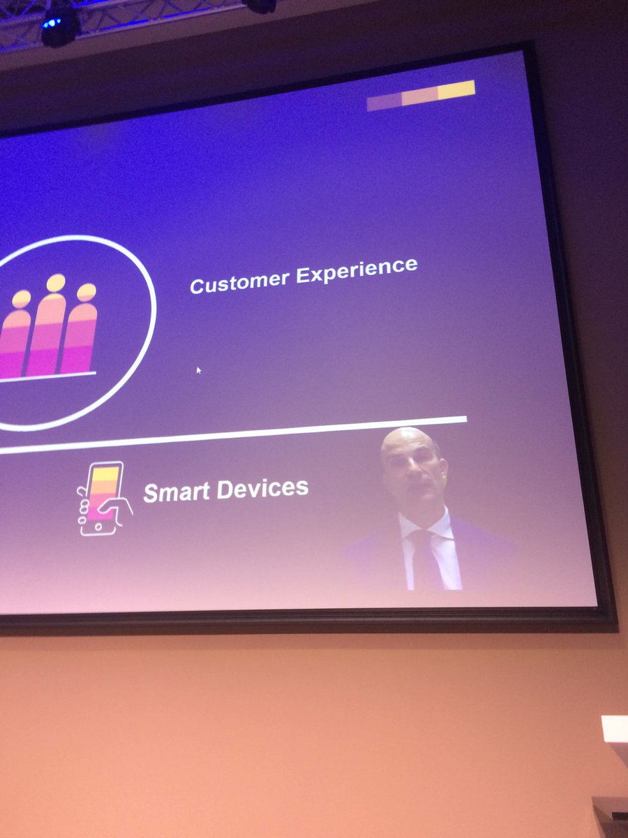 TDVSAPB1's tweet photo. @MMondinoTwit grazie! #Techsentially @VMSistemi @SAPB1HANA @SAPBusinessOne per la PMI #DigitalTransformation https://t.co/VnvP8bWix8