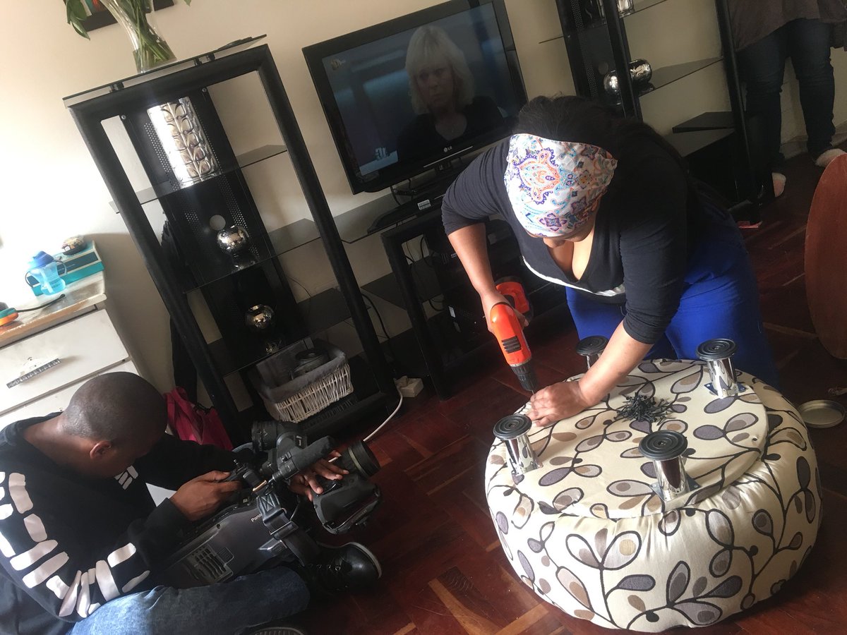 MogaleDikeledi's tweet photo. Today I had a shoot with SABC for the show called #Bophelong which will be aired in 3 weeks,turning tyres into a coffe table #DkCreationz #IloveMyWork @NdzaviDerrick @Dk_Creationz @kari_omuhle https://t.co/CzZB55seM5