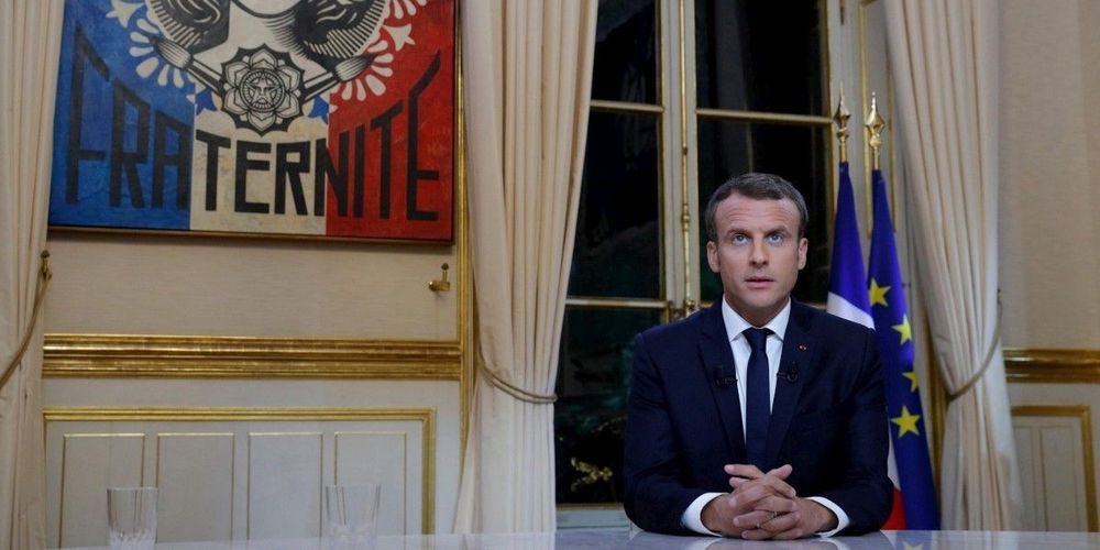 M. Président de la République <a href="/EmmanuelMacron/">Emmanuel Macron</a>, nous avons réalisé le 1er Baromètre de la #Fraternité pour la Journée intern. du Vivre Ensemble <a href="/ONU_fr/">Nations Unies (ONU)</a>

Vous aviez parlé #Fraternité lors de vos vœux, savez-vous ce que les Français en pensent ? Recevez-nous pour en parler 🇫🇷👌🏻