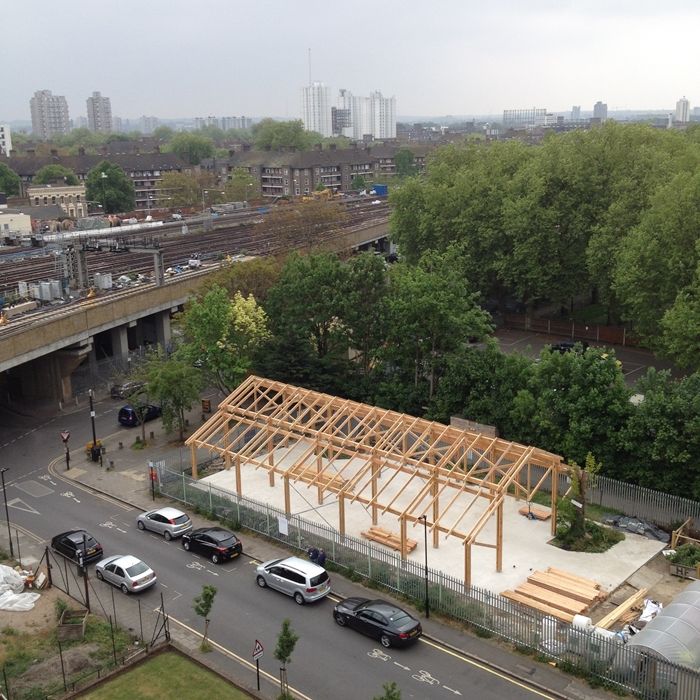 cockandbullfest's tweet photo. Well done Feilden Fowles Architects, the architects behind @JamiesFarm's stunning timber barn at Oasis Farm Waterloo who were the winners of the #RIBA London Award 2018 last night! This is going to make our fundraising party on Saturday even more special! https://t.co/GYUUPWZ41K https://t.co/8CR7OAYEbR