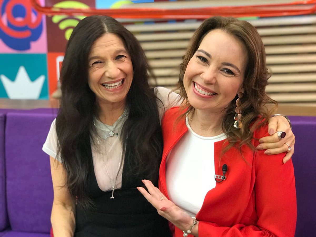 SuperPoderNaTV's tweet photo. A #SuperAliada @PatriciaTucci fala sobre a mágica de dizer não! #SuperPoderosasBand https://t.co/nlpA51eXC4