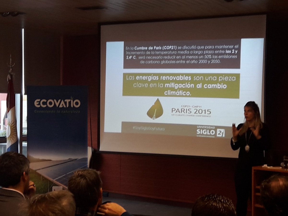 SergioFinzi's tweet photo. Mgter Carolina Ulla en la @BCCBA  @ecovatio y una propuesta para reducir impacto ambiental https://t.co/gUKSPS7N80