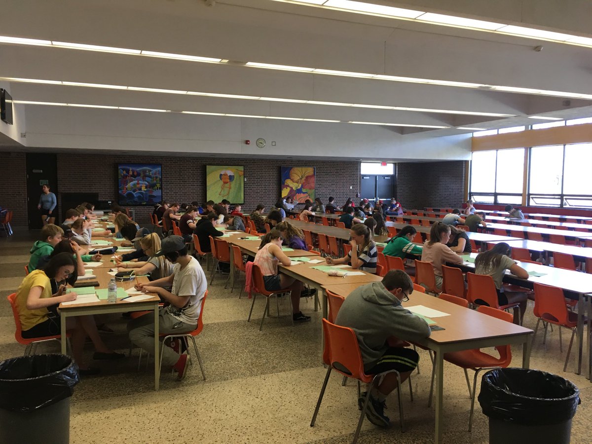 JesseRGregoris's tweet image. Grade 7/8 Gauss contest! Can you hear the wheels turning! #CSSMath @CSS_CarpeDiem