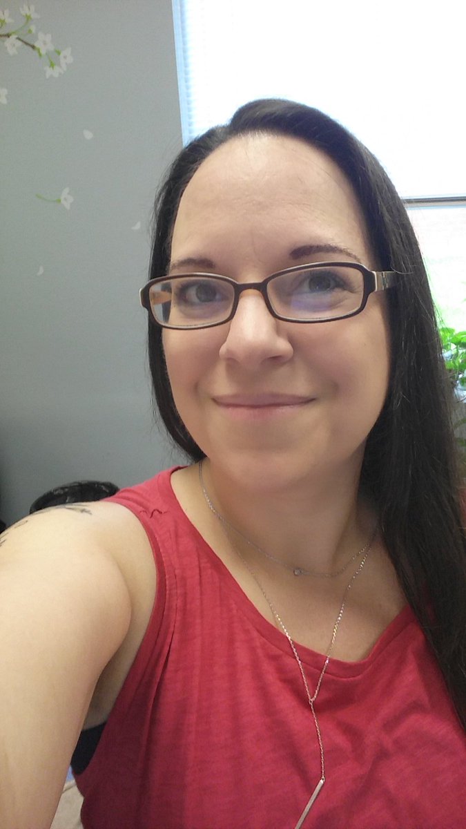 theBCPF's tweet photo. Rockin' the red to show NC teachers all my love &amp; RESPECT today! #RedForEd #RallyForRespect https://t.co/GmBgVuZ4Ly