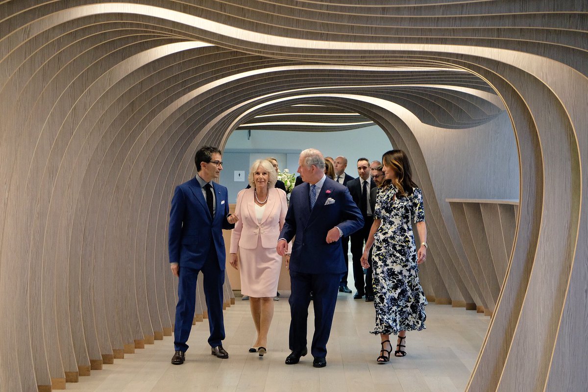 ClarenceHouse's tweet photo. The Prince of Wales and The Duchess of Cornwall tour @ynap’s new Tech Hub, a cutting edge centre developed by the online fashion retailer as part of their investment in technology and operations. https://t.co/FBeDmkhQ6C