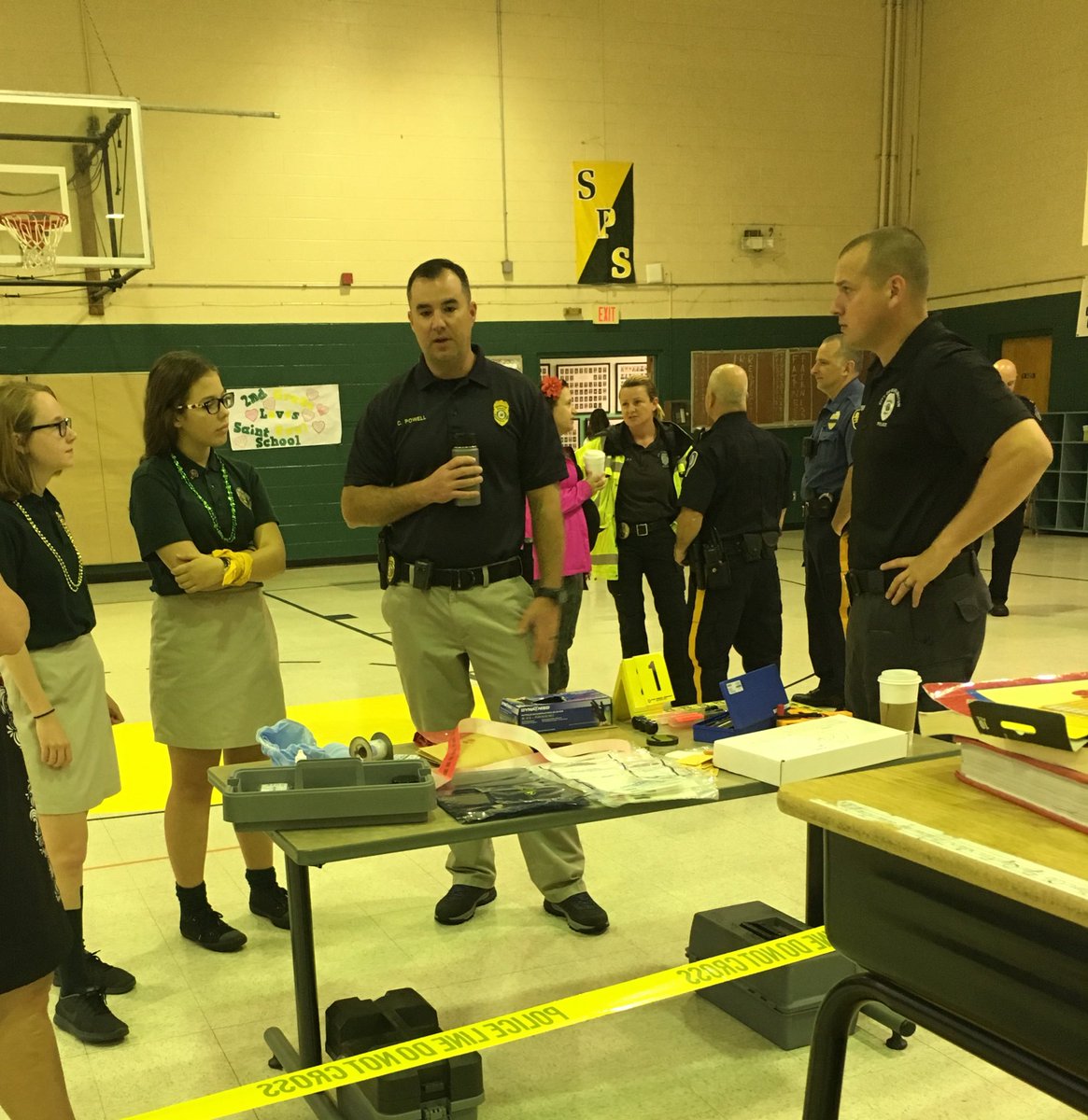StPaulSchoolbur's tweet photo. Our 8th graders, Megan &amp; Emma are preparing to “solve” the crime as they get ready to head to the national  @NewJerseyTSA competition! Watch for us on @FOX29philly at approximately 9:40 this morning!  #goodday20 #stpaulstrong https://t.co/izup90fgWs