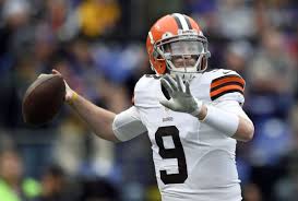 CBluffFootball's tweet image. Special THANKS to @cmshaw14 for being the "first" college coach to visit a @CBluffFootball practice! @PaladinFootball 

#BackAtHome #LooksGoodInPurple