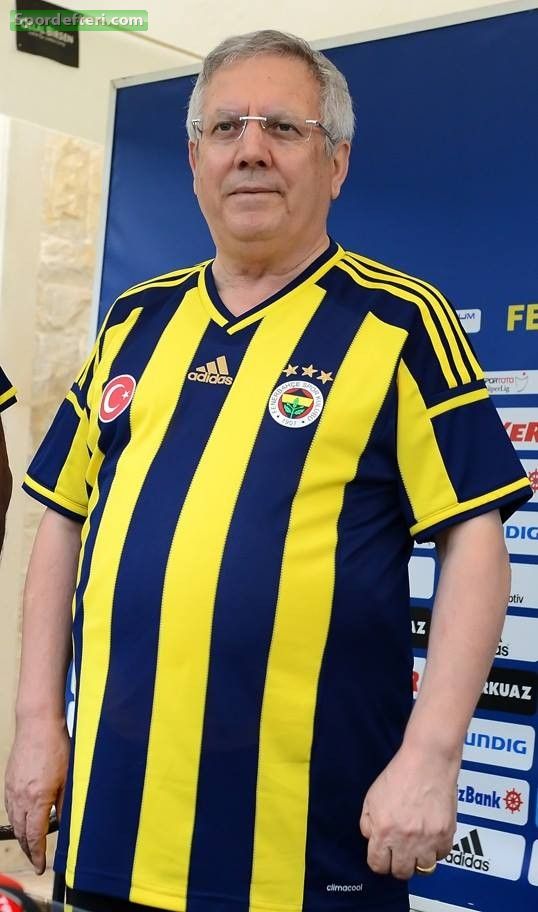 Maça direk hakem olarak Aziz Yıldırımı vereydiniz <a href="/TFF_Org/">TFF</a> daha iyidi. Yine masa başı oyunlar peşindesiniz ama 19.05.2018 her Mayıs olduğu gibi bu mayısta Yıldırım DemirÖren bize Şampiyonluk kupasını vermek zorunda kalacak... ALAYINIZA ŞAMPİYON CİMBOM YAZDIRACAĞIZ...