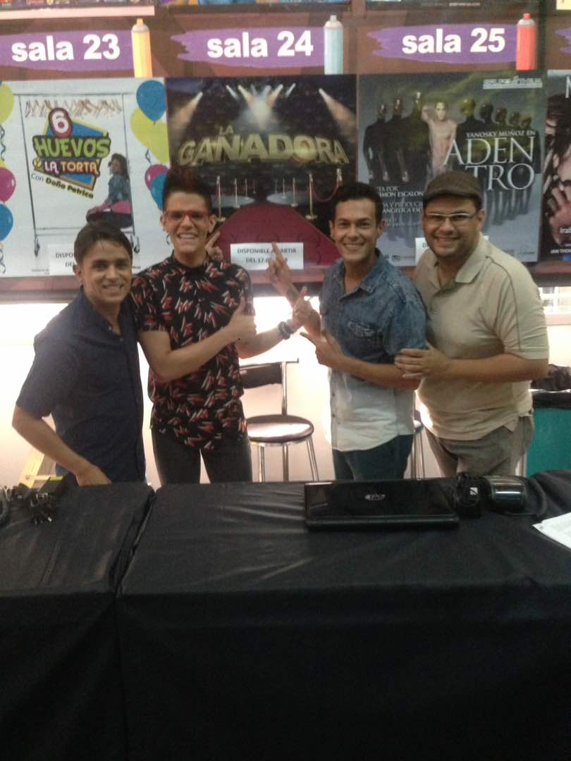 controlvacilon's tweet image. Newmaker Quintero debuta en el MicroTeatro Venezuela 🇻🇪
La Ganadora la podrán disfrutar a partir del 17 de mayo hasta el 3 de junio.Para conocer más detalles de todos los proyectos del animador, pueden seguirlo por todas sus redes sociales como: @newmakerq.