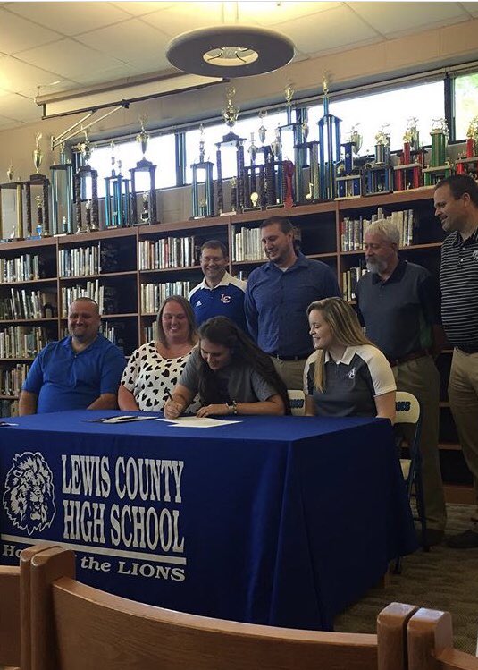 Congrats to Gracie Yates, Jalyssa Cortez, and Allison Voyles on their recent signings!