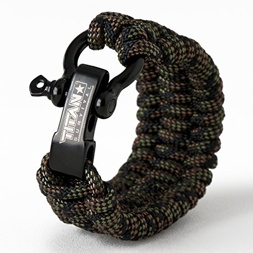Bugoutreviews's tweet photo. Survival Gear: TITAN Paracord Survival Bracelet | Made with Patented SurvivorCord (550 par https://t.co/WH5vdX32Rz https://t.co/vTNv7NGoAm