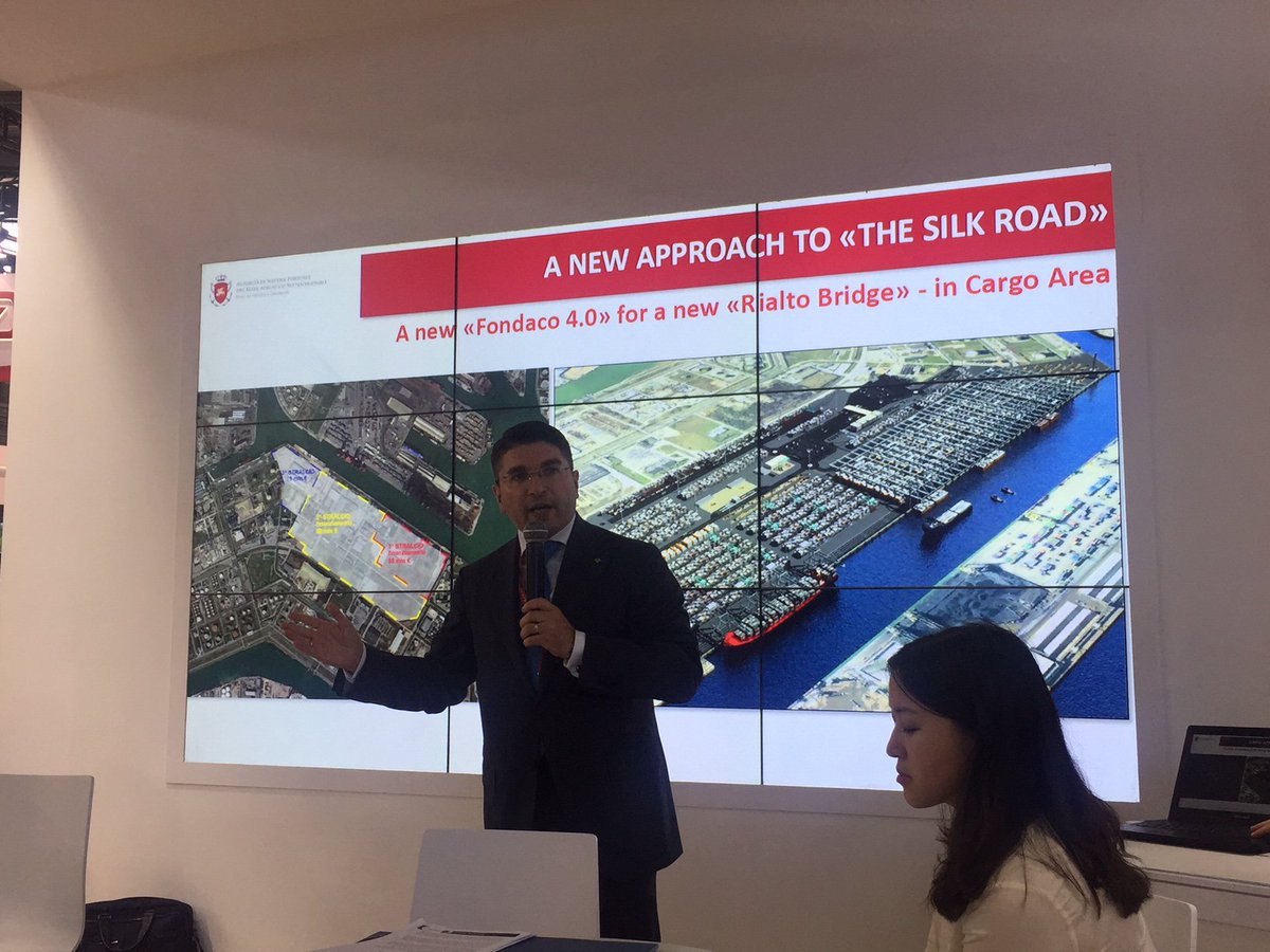 L’intervento del Presidente <a href="/PinoMusolino/">Pino Musolino</a> dalla fiera #TransportLogisticChina a Shanghai: un Fondaco 4.0 a Venezia e Porto Marghera per cogliere le opportunità della nuova #ViadellaSeta: bit.ly/2ImkbXR <a href="/ItalyinChina/">Italy in China</a> <a href="/ItalyinShanghai/">ItalyinShanghai</a> <a href="/ITAShanghai/">ITA Shanghai</a>