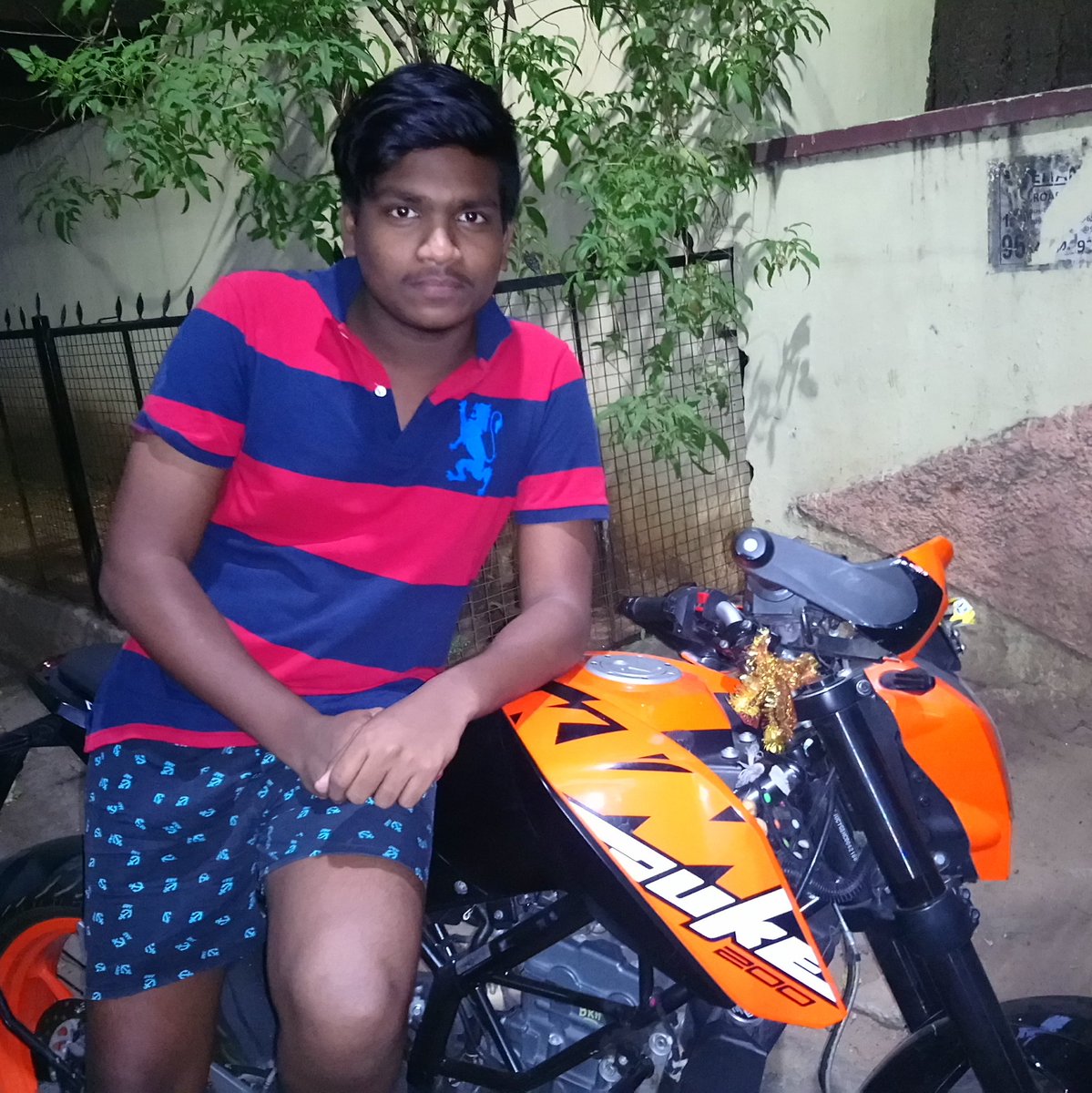 Maheshpolamuri7's tweet photo. #Duke2018 lover
😍😍❤️🎉 https://t.co/s4zLI2zGRw