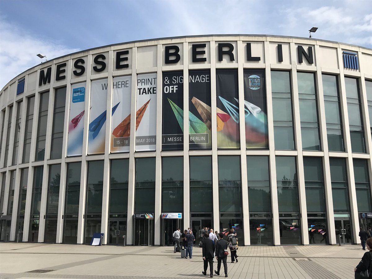 #FESPA Berlin , growing markets, #textile , #HP # Latex. Visitors looking for advise for there opportunities .