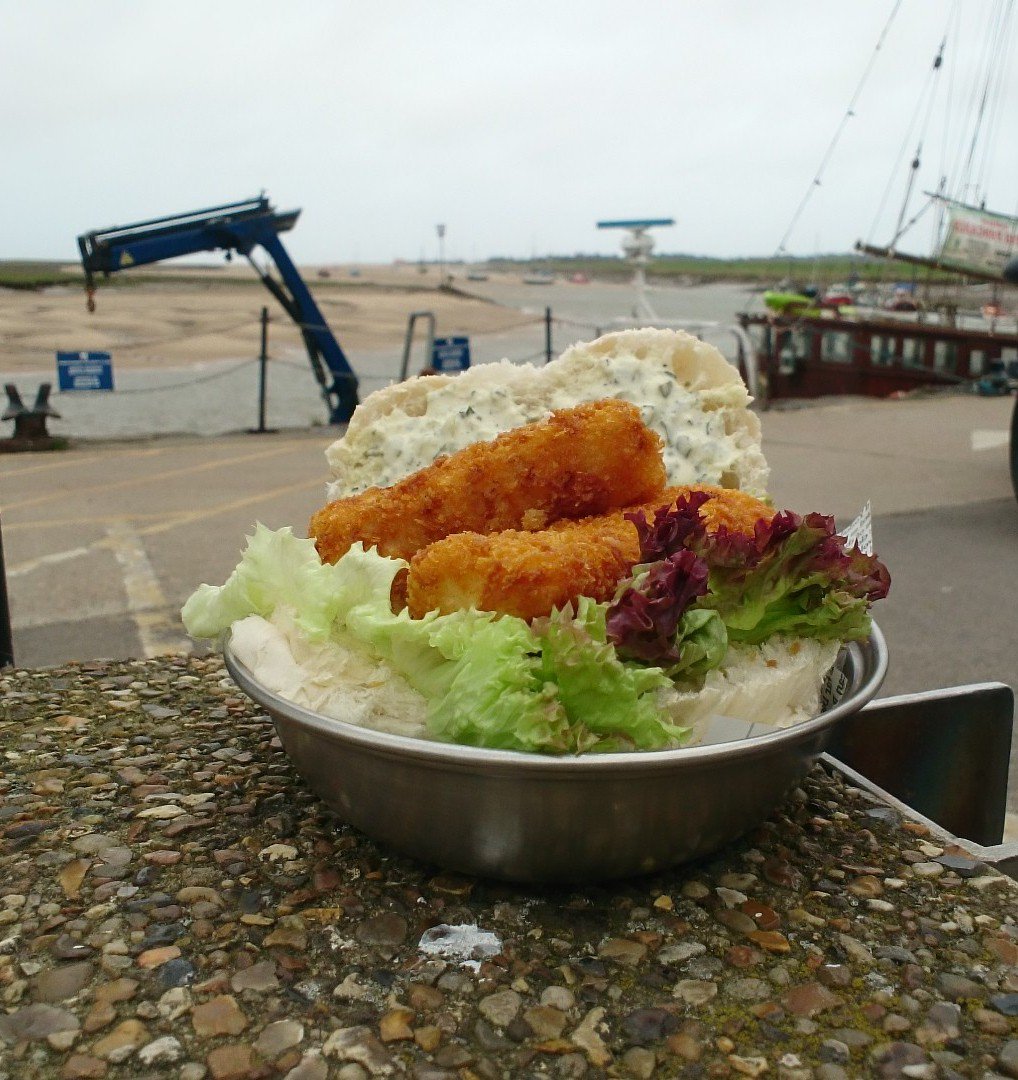 To celebrate #nationalsandwichweek why not join us for a delicious fish finger sandwich... freshly homemade to order....#plattens #wellsnextthesea
