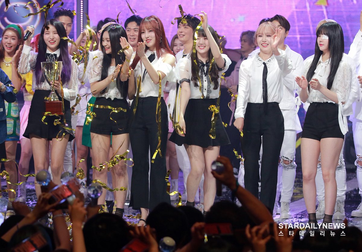 EunhaBrasil's tweet photo. [INFO] #GFRIEND está agora em 3° lugar no ranking de girl group com mais vitórias em music shows.

100 SNSD
73 Twice
44 #GFRIEND
43 2NE1
43 Sistar
43 Red Velvet
41 Wonder Girls

#GFRIEND44thWin #TFTMN7thWin

©gfriend_part https://t.co/LnH8hJiOrj