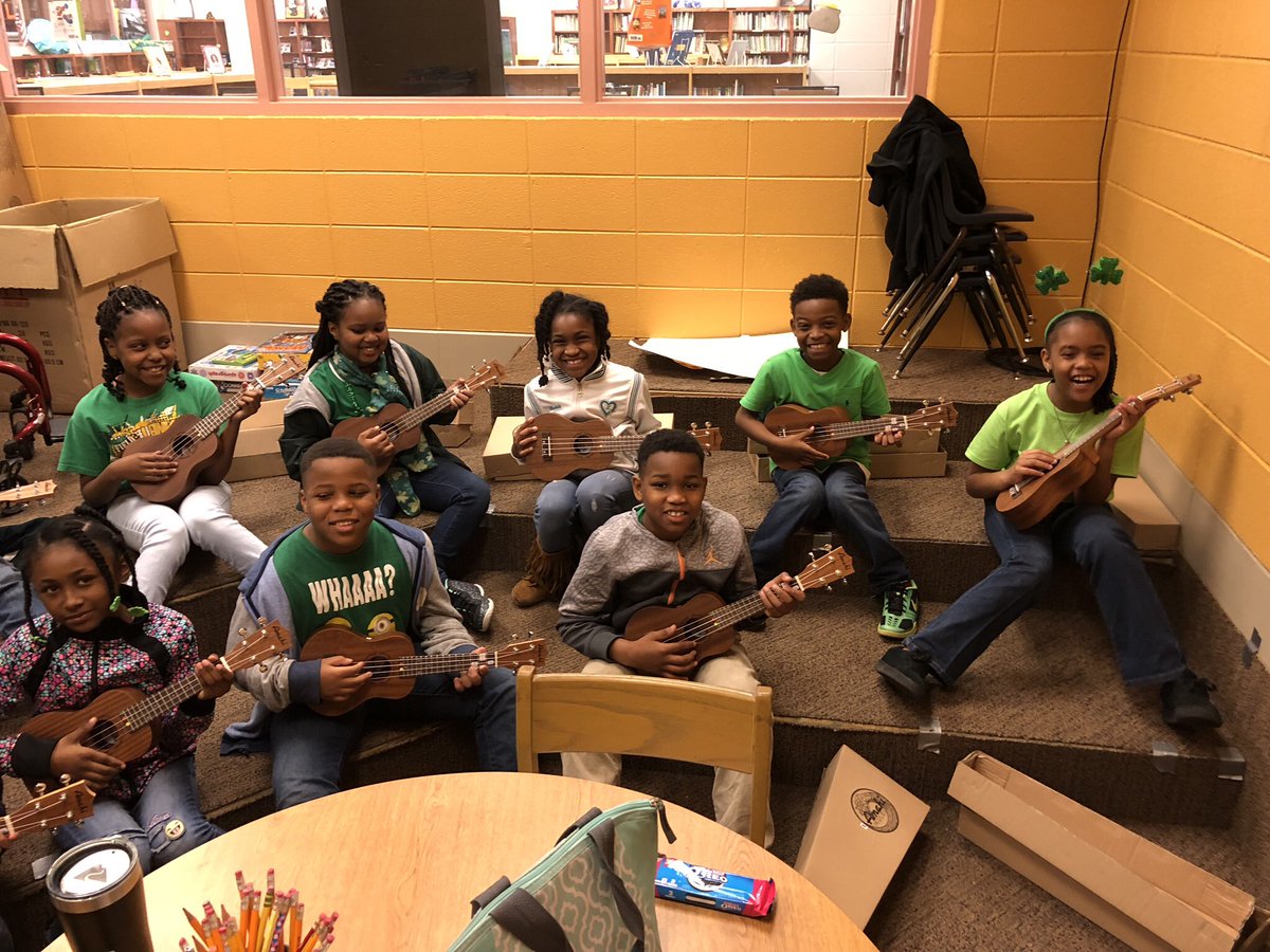 ChazSingleterry's tweet photo. Our 3rd grade Ukulele Club was terrific, too! #aloha @LeinkaufE @PruittQuentina https://t.co/NDQOEOqMJJ