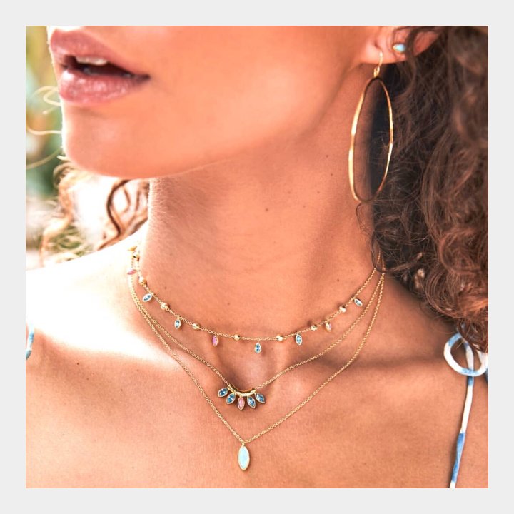 ShopEssentials's tweet photo. New arrivals by @gorjana to update your spring wardrobe 🌷💕 #newarrivals #soringarrivsls #jewelry #livelovelayer #shoplocal #kirkland https://t.co/3MB77lCkdE