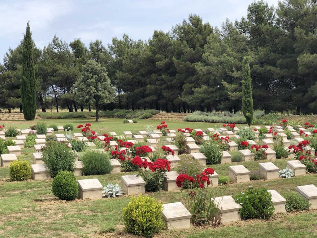 bnbgundogan's tweet photo. @CWGC #AzmakCemetery #Suvla today https://t.co/STynCNzzcX