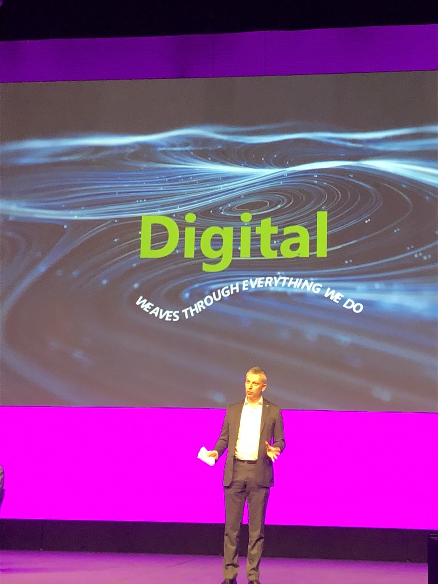 alamnaeem's tweet photo. Spectacular Digital Treasury PechaKucha session. 20 slides 20 seconds each (6:40 in total). @carl2128 mesmerised the audience. #ACTAC18 @DeloitteUK https://t.co/DWhrYfaGOp