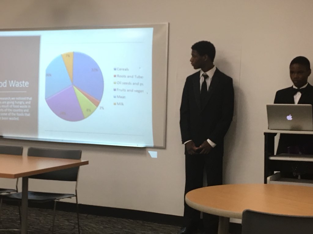 MrlockhartAP's tweet photo. Thank you @MinerElementary for allowing @EliotHine 8th graders to investigate Food Waste in DC. #IBMYP #CommunityActionProject https://t.co/QSogSKI1Ey