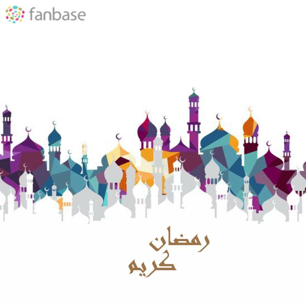 fanbaseME's tweet photo. أسرة Fanbase تهنئكم بحلول شهر #رمضان المبارك! كل عام وأنتم بألف خير.
#رمضان_كريم #رمضان_مبارك https://t.co/twdLRRkCjO