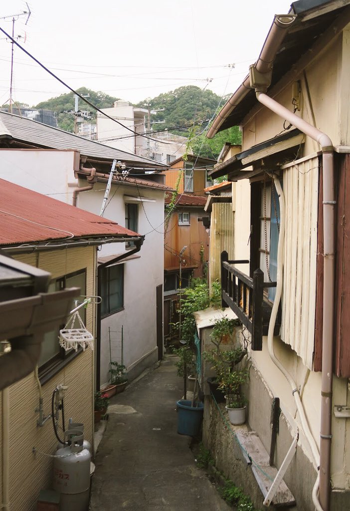 ニュー伊吹 さようなら神戸居留地 貧民窟