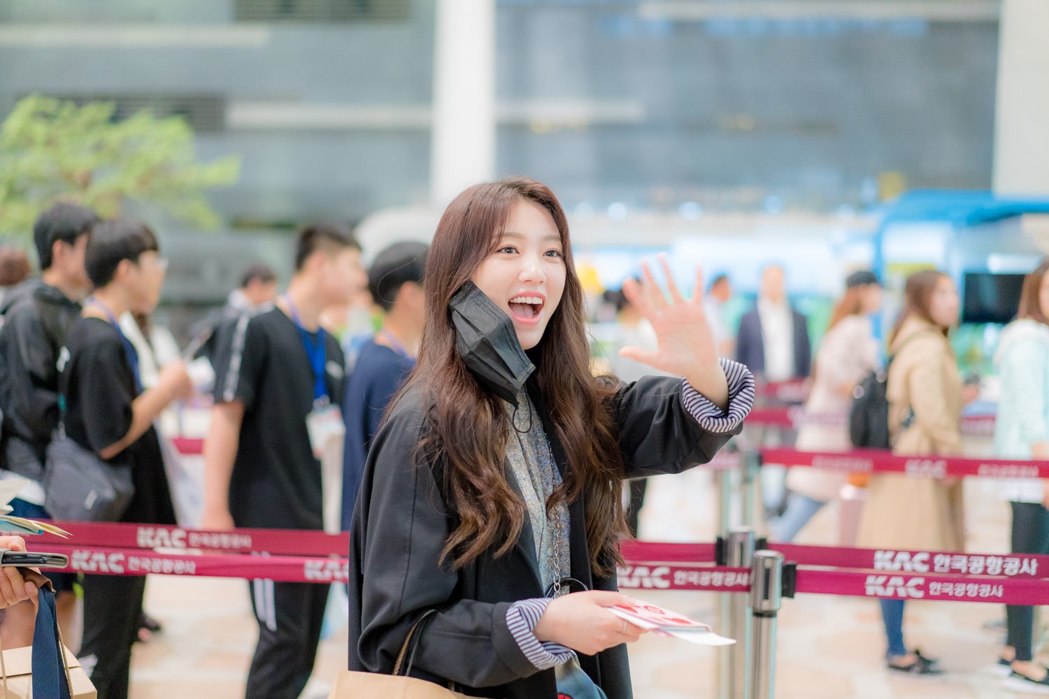 DdUwjo8VMAAn9FR.jpg:orig