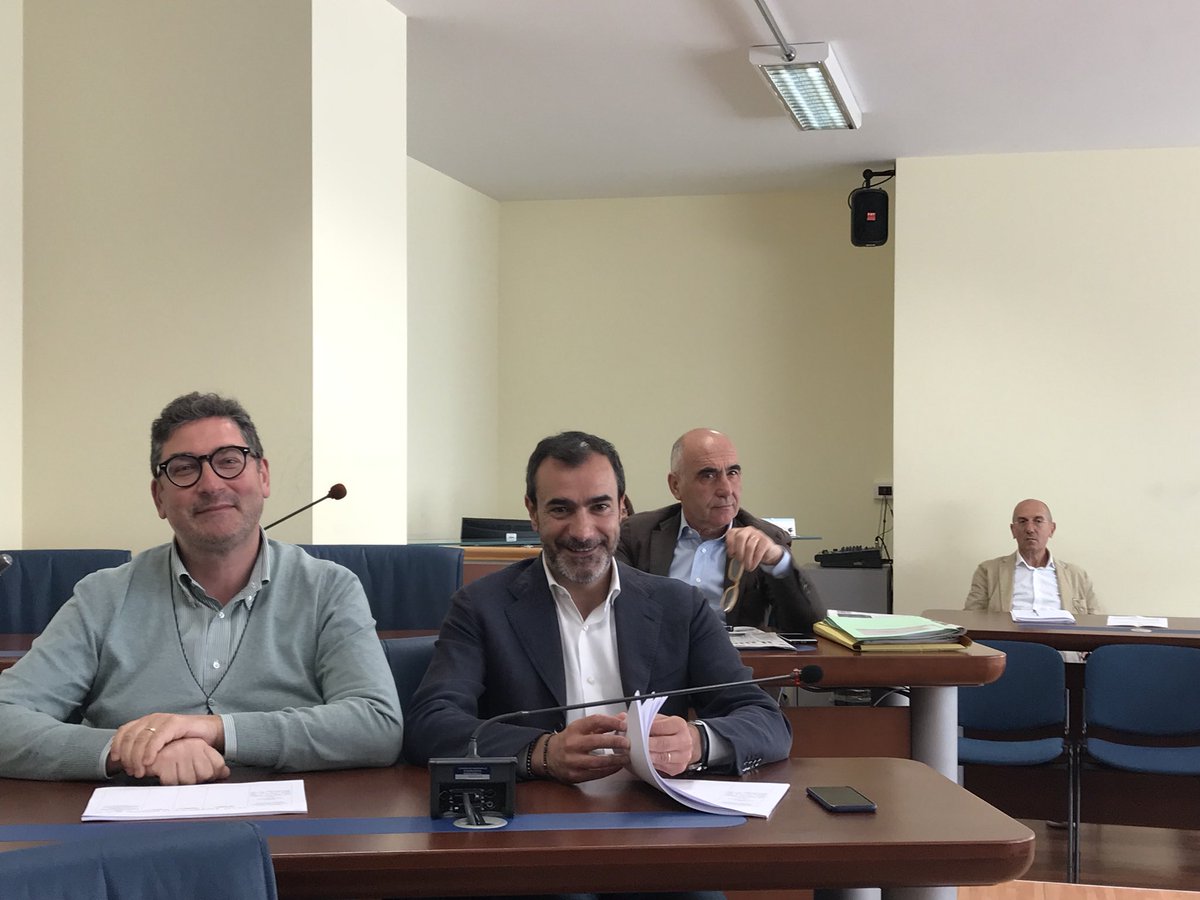 CRBasilicata's tweet photo. Legge elettorale regionale, in prima commissione avviato esame degli emendamenti alla proposta di legge di @pierolacorazza #crbas https://t.co/MhwtxhNqO7