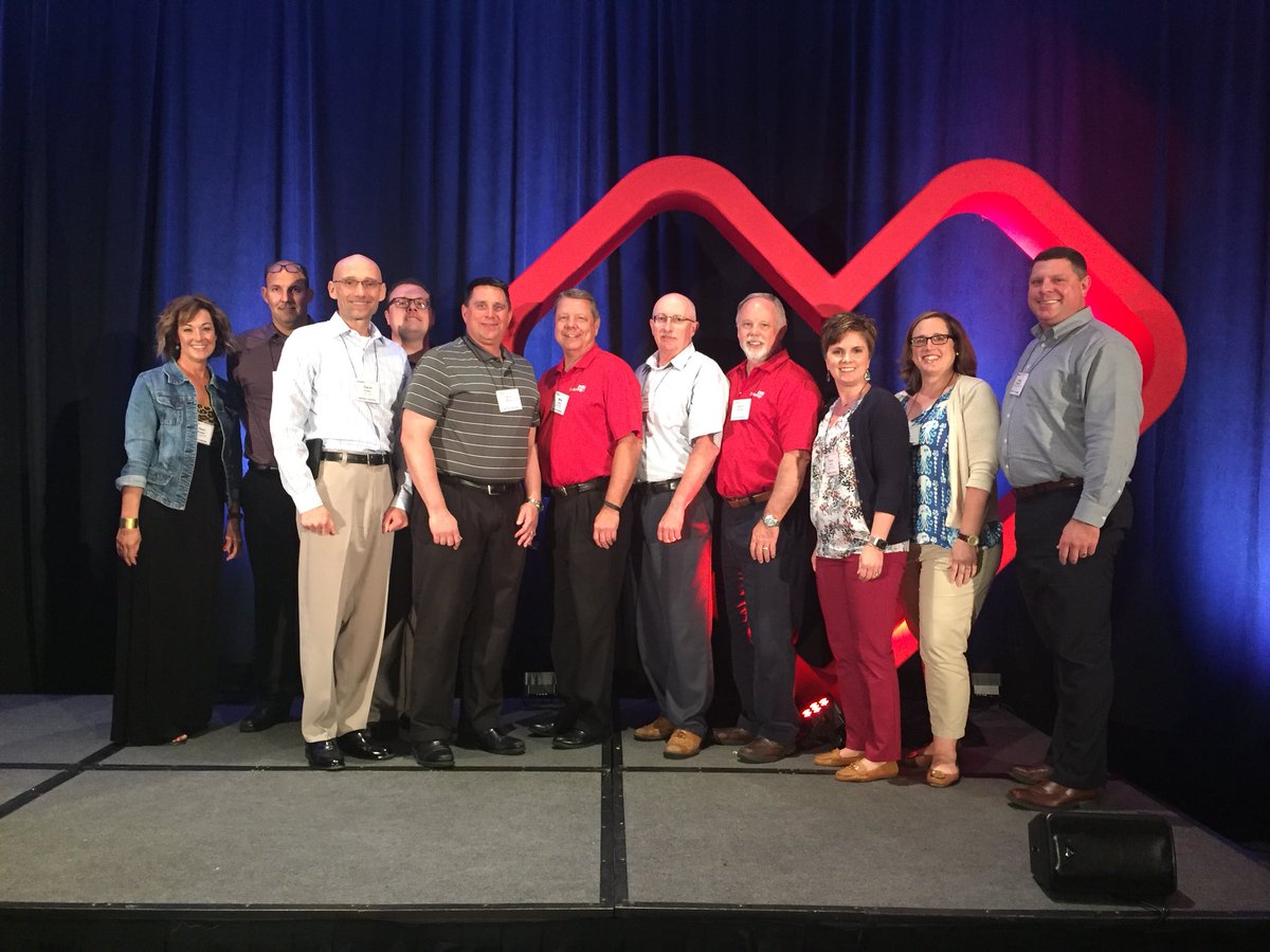 kajunclark's tweet photo. Impactful Leadership-Investing time in developing our team!!
#R36ION #allgasnobrakes https://t.co/uDcZeViSXN