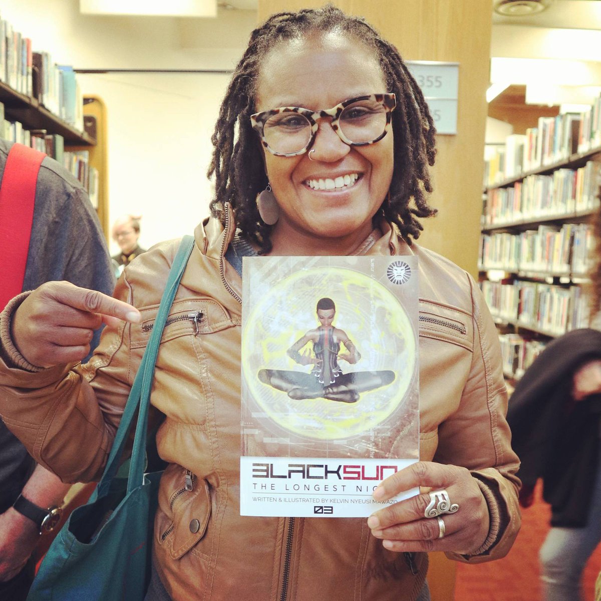 blacksuncomics's tweet photo. A big thanks to all the AWESOME supporters who came through at the Toronto Comic Arts Festival (more pics coming) #tcaf #tcaf2018 #torontoreferencelibrary #the6ix #afrofuturism https://t.co/Nc6Tr6JqK6