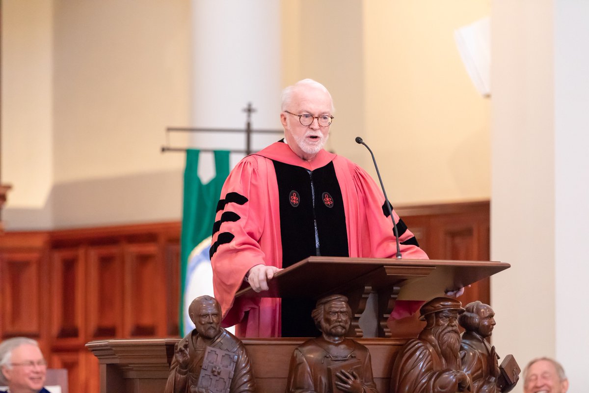 BeesonDivinity's tweet photo. "I think back over these past 30 years eucharistically." Dean Timothy George will transition from dean to research professor at the end of next academic year. Read more about today's announcement here: https://t.co/QEOIO0YtUJ https://t.co/1JEaPNPYzv