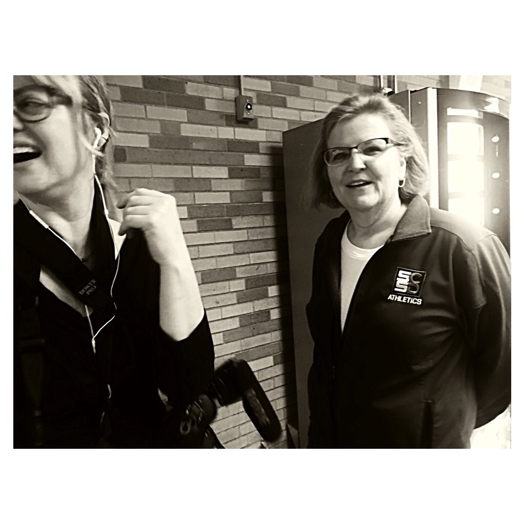 HornMultimedia's tweet photo. .@NPPAImmersion student Alyce Henson (left) getting kicked out of a place. You know youβre doing photojournalism right when youβre getting booted! #mmi2018 #multimediaimmersion https://t.co/qjh9S2Lxwf