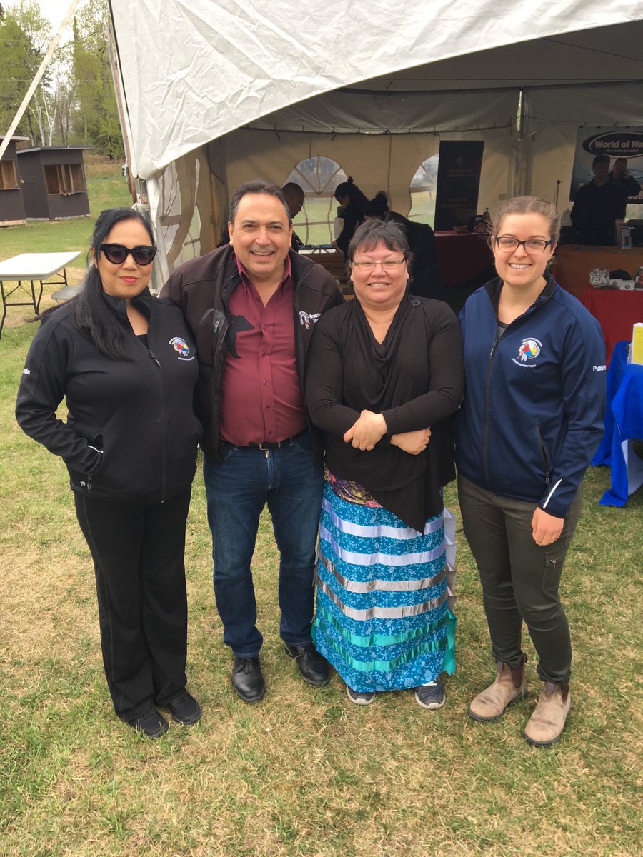 A few KCA staff with National Chief <a href="/perrybellegarde/">Perry Bellegarde</a> at <a href="/GrandCouncilT3/">Anishinaabe Nation in Treaty #3</a> Spring Assembly in Obashkaandagaang First Nation. Chief Bellegarde spoke with Treaty#3 Chiefs about reconciliation and how <a href="/AFN_Updates/">AFN</a> can support and advocate for the Treaty#3 #Anishinaabe