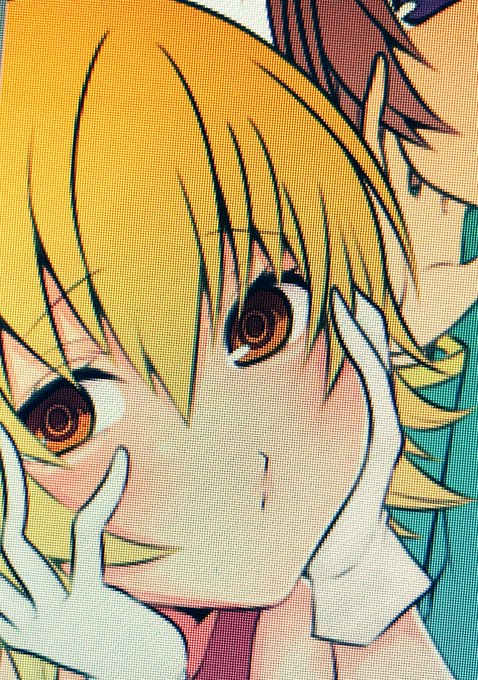 双子ちゃん描いてるよ。 