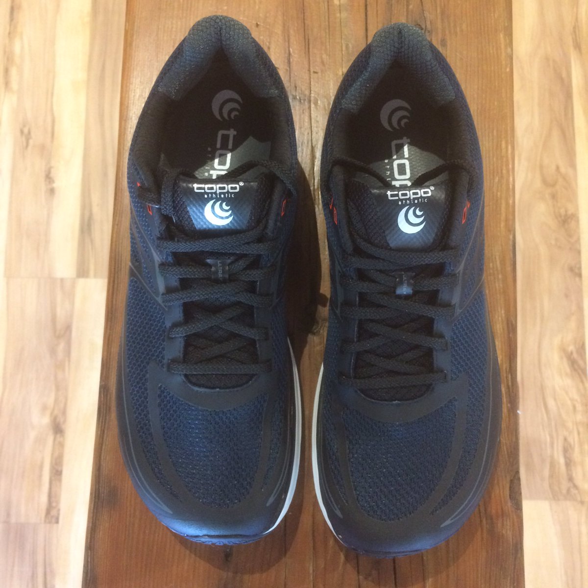 7HillsRunShop's tweet photo. Move Better Naturally with the new @topoathletic #UltraFly2 - if you loved the first, you'll love these. If you haven't tried them, you are missing out! Great fit, with wide toe box and Max Cushion for the roads! https://t.co/P6C9KinQnZ
